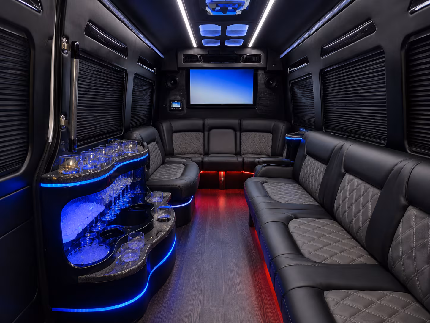 airport pickup and drop off for out of town wedding guests