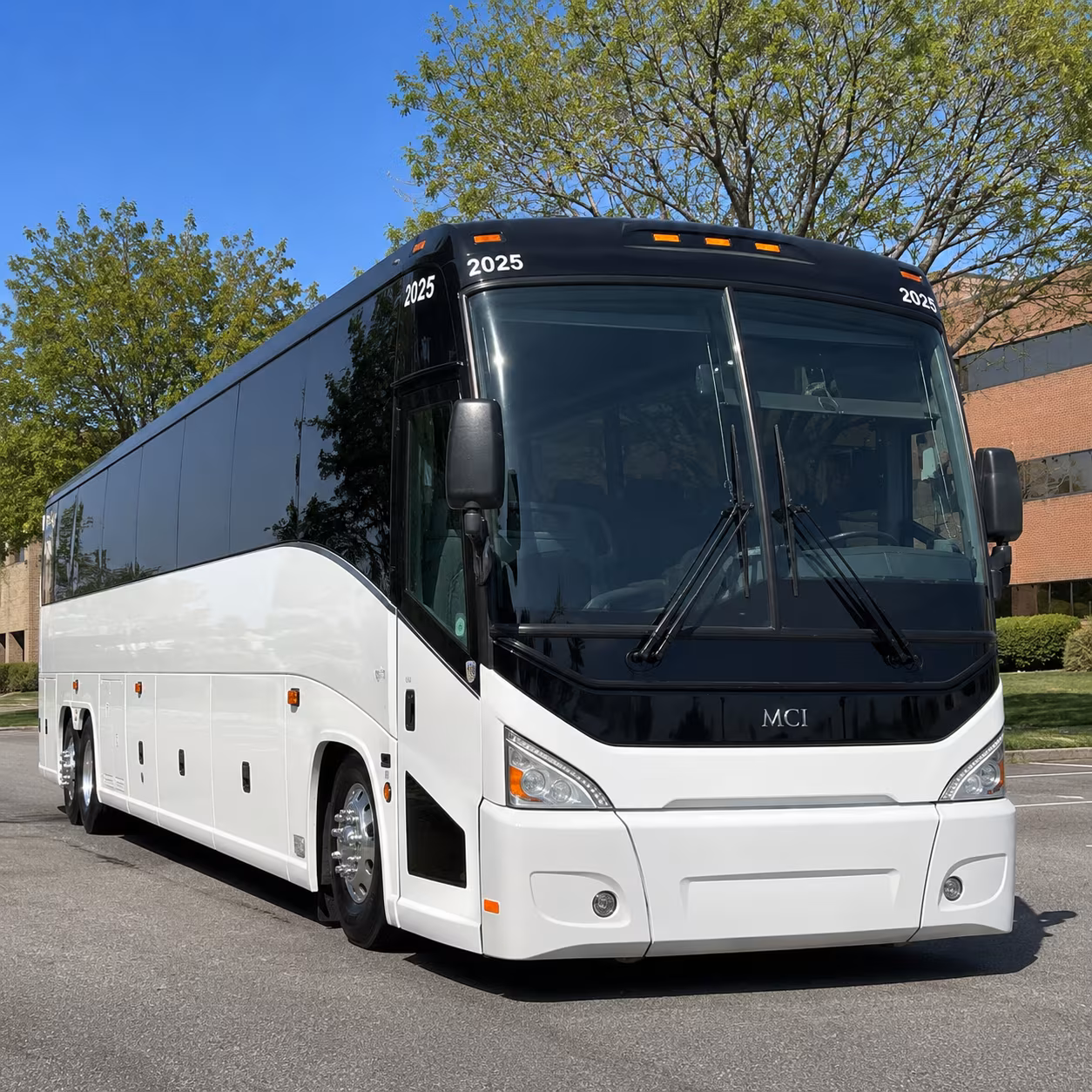 get a bus for your arizona western college campus visit or stem trip