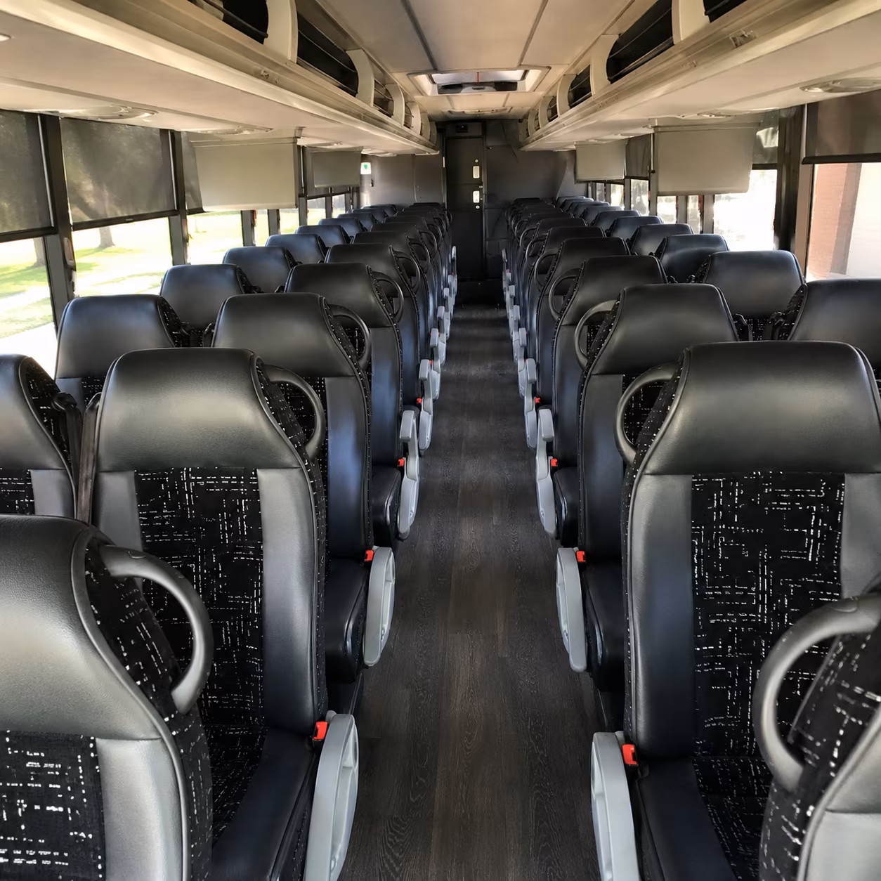 san diego charter buses for yuma groups crossing into california